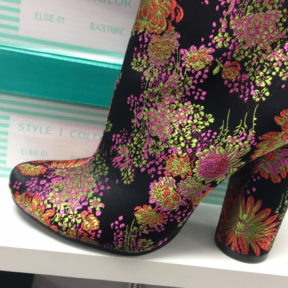 Oriental Bootie - Picture 3 of 5